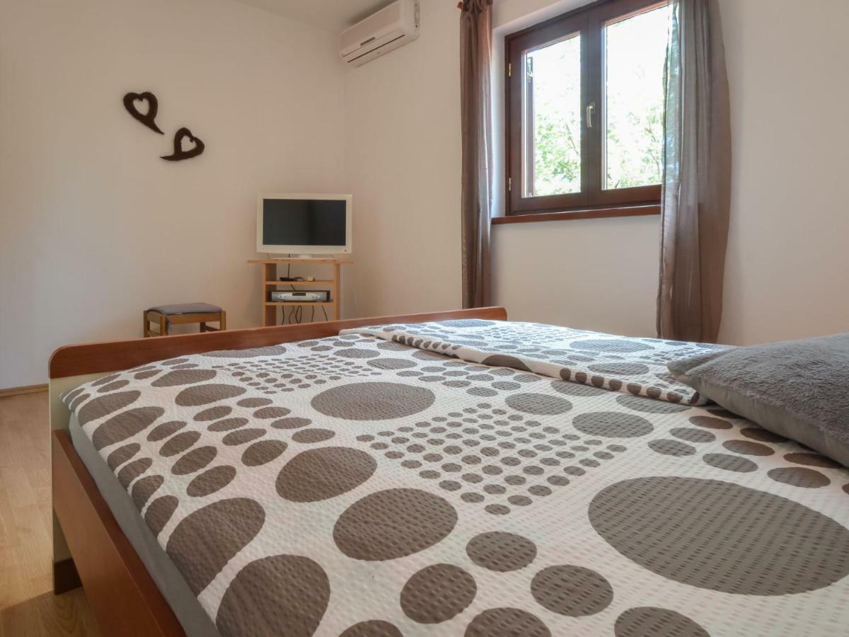 Apartment Mara-1 By Interhome Anić Esterno foto